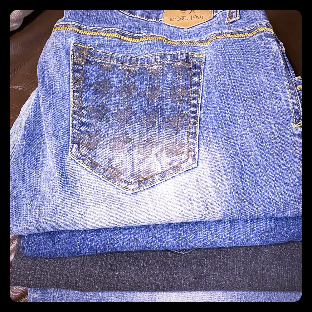 Woman’s lot of jeans